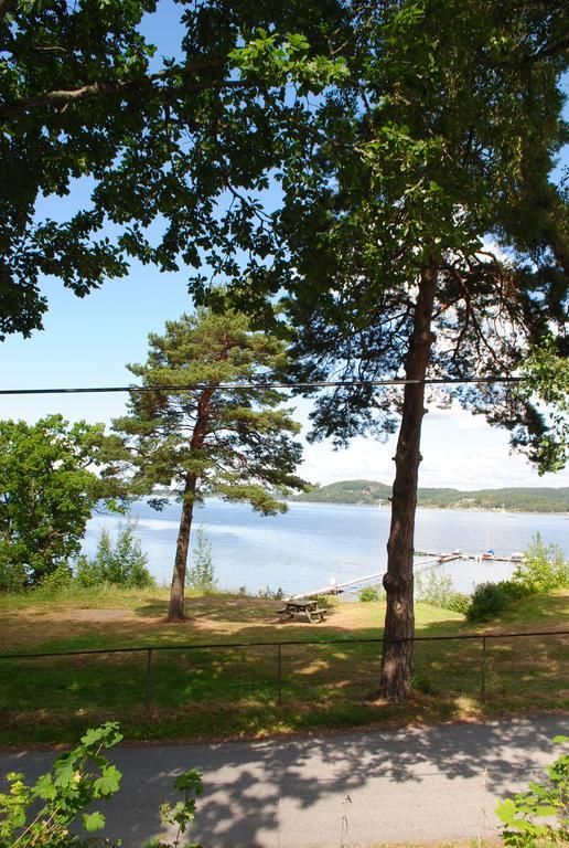Anfasteroed Gardsvik - Badstugor Med Loft Ljungskile Ruang foto